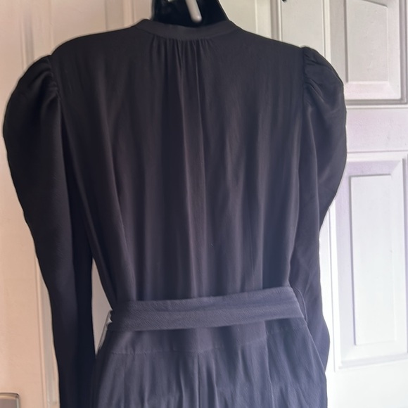 J. CREW DRAPERY PUFF LONG SLEEVE BUTTON UP JUMPSUIT SIZE 6 - Picture 3 of 16